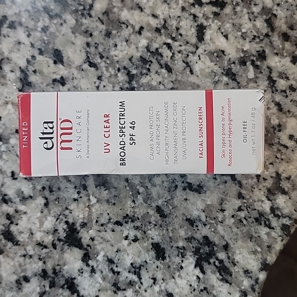 Elta MD UV Clear Broad Spectrum SPF 46 Facial Sunscreen 1.7oz NEW Exp: 03/2026